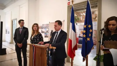 السفير الفرنسي يؤكد مشاركة 40 فنانًا مصريًا في موسم البحر المتوسط الثقافي 2026