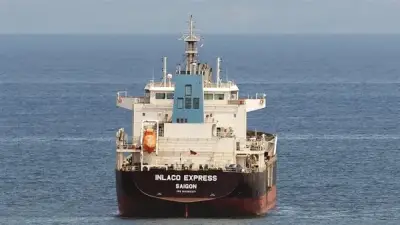 حركة تجارية نشطة بموانئ البحر الأحمر: 52 ألف طن بضائع و1049 شاحنة في يوم واحد