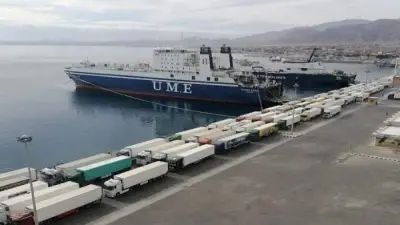 موانئ البحر الأحمر تسجل حركة تجارية نشطة بتداول 84 ألف طن بضائع ومرور 1400 راكب