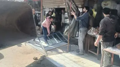 محافظ الشرقية يوجه بحملة مكبرة لإزالة الإشغالات والتعديات في كفر صقر