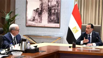 مدبولي يوجه نائبه الجديد بتسريع هيكلة الشركات المملوكة للدولة خلال اجتماع بالعاصمة الجديدة