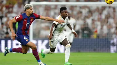 موقف نبيل للنجم البرازيلي: تفاصيل مكالمة فينيسيوس مع إيراخو في قلب الأزمة