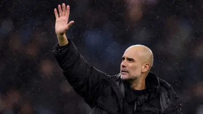 جوارديولا يهاجم خطاب كراهية المهاجرين بعد أزمة راتكليف: 'مشكلة كبيرة جداً'