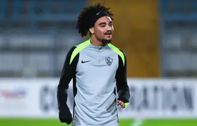 الزمالك يتلقى صدمة جديدة قبل موقعة كايزر تشيفز: غياب آدم كايد يحدد رسمياً