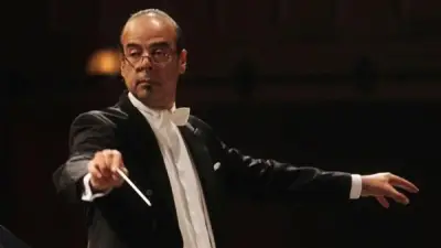 المايسترو نادر عباسي يقود أوركسترا الأوبرا في حفلين رومانسيين بمناسبة عيد الحب