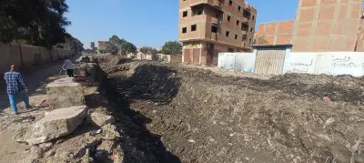 محافظ الجيزة يتتبع أعمال تطهير ترعة الحفرية لخدمة المواطنين