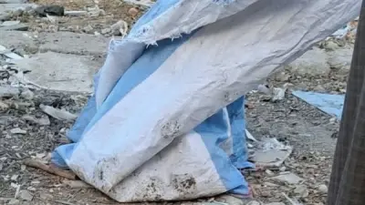 الأجهزة الأمنية في المنيا تنقل أجنة مكتشفة داخل جوال للمستشفى لإجراء الفحوصات الطبية