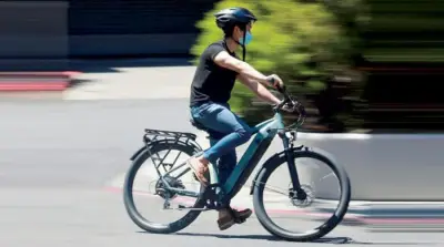 تقنيات متطورة تدفع صناعة الدراجات الكهربائية نحو آفاق جديدة من الاستدامة والكفاءة