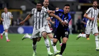 كيفو وسباليتي يعلنان تشكيل إنتر ميلان ويوفنتوس في قمة الدوري الإيطالي