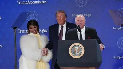 نيكي ميناج تعلن اعتزال الموسيقى والتفرغ للسياسة بعد لقاء ترامب المثير