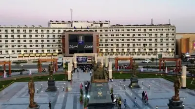 محافظ أسوان يصدر قراراً بتنظيم مواعيد العمل الرسمية خلال شهر رمضان المبارك