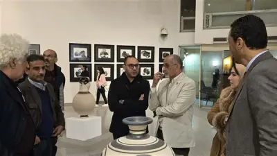 افتتاح معرض حوار نوعي يجمع الرسم والخزف بقصر الفنون لمدة شهر