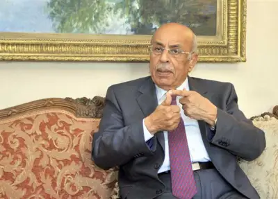 وزير الصحة ينعى الدكتور مفيد شهاب: رمز قانوني وأكاديمي رحل بعد مسيرة وطنية متميزة