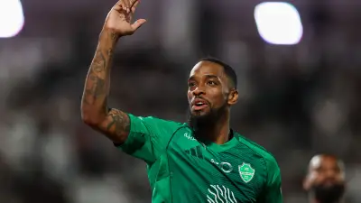 إيفان توني يطمح للعودة إلى إنجلترا والمشاركة في كأس العالم مع المنتخب