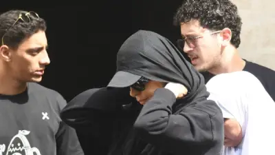 ريم مصطفى تستقبل العزاء في والدتها بمسجد المشير طنطاوي وتواصل تصوير مسلسل فن الحرب