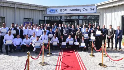 تخريج دفعة جديدة من متدربي منح وزارة العمل وتشغيل المتميزين في قطاع البترول