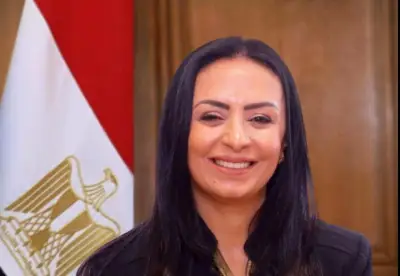 وزيرة التضامن الاجتماعي تبحث مع النواب إعداد قانون لتنظيم استخدام الأطفال في تطبيقات التواصل