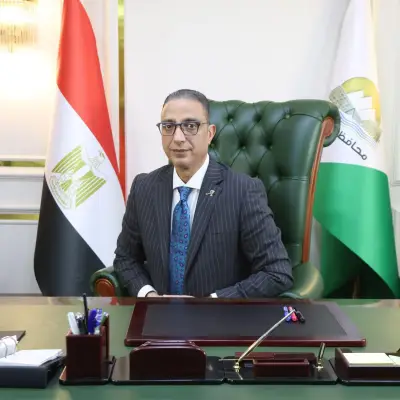 تطوير شامل لطريق مقابر كفر الجبل بحي الهرم يشمل إنارة وطلاء ورفع مخالفات