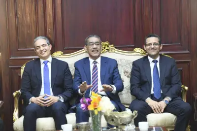 وزير الإعلام يؤكد دعمه الكامل للنقابات في حماية حرية الرأي والتعبير