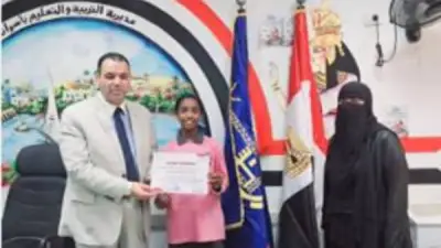 مريم فاتح.. طالبة أسوان الموهوبة تتفوق في مسابقة التنمية المستدامة على مستوى الجمهورية