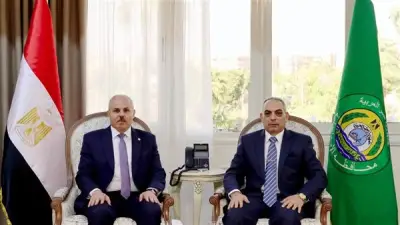 محافظ الإسماعيلية يستقبل رئيس جامعة قناة السويس لبحث سبل التعاون المشترك