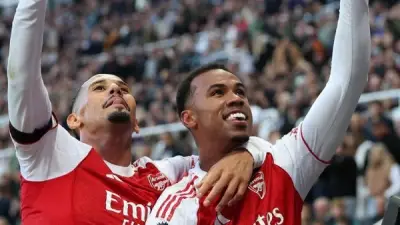 أرسنال يتقدم على وولفرهامبتون بهدف مبكر في الدوري الإنجليزي الممتاز