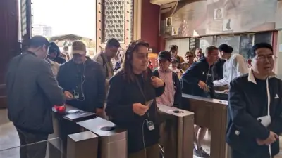 إقبال جماهيري كبير على المتحف المصري بالتحرير في أول أيام شهر رمضان المبارك