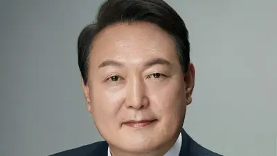 السجن المؤبد لرئيس كوريا الجنوبية السابق لمحاولته فرض الأحكام العرفية