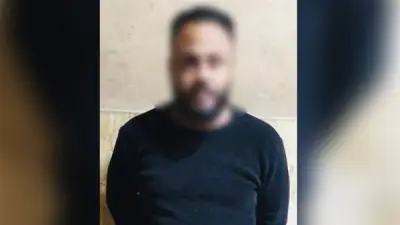 ضبط سائق ميني باص بعد اعتداء على مواطن وتخريب سيارته بالطريق الدائري في القليوبية