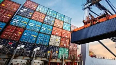 العراق يرفع الحظر عن استيراد العصائر والمربات والمخبوزات المصرية لتعزيز التبادل التجاري