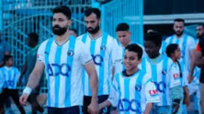 بيراميدز يواجه سيراميكا كليوباترا في صراع صدارة الدوري المصري الممتاز