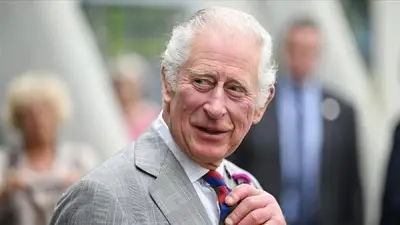 تشارلز الثالث يعلق على اعتقال شقيقه أندرو في فضيحة إبستين: 