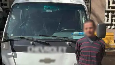 القبض على سائق سيارة أجرة بالجيزة لسيره عكس الاتحاد وتعطيل حركة المرور