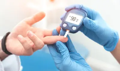 نصائح طبية هامة لمرضى السكري للتعامل مع صيام رمضان بأمان