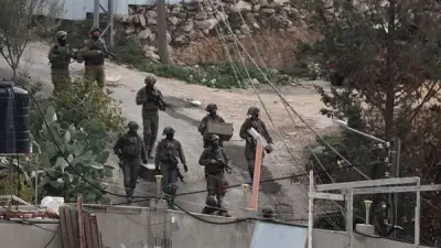 جيش الاحتلال الإسرائيلي يزعم استهداف مركز قيادة لحماس في لبنان وسط تصاعد التوترات الإقليمية