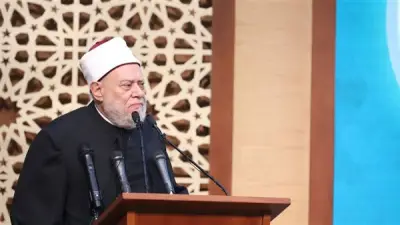 علي جمعة يوضح أسباب سوء الفهم بين الأجيال ويقدم حلولاً للتعامل مع الشباب