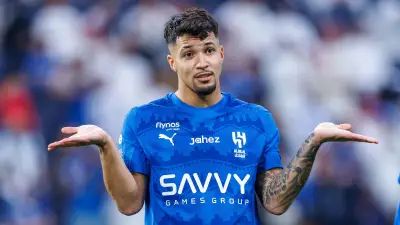 رد فعل ساخر من ماروس ليوناردو بعد استبعاده من مباراة الهلال أمام الاتحاد