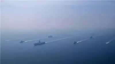 البنتاجون يحصن حاملات الطائرات ويترك الجنود: كيف يتجنب الصواريخ الإيرانية؟