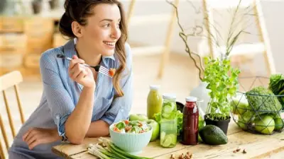 بشرتك بعد الإفطار بساعتين: تأثير ارتفاع السكر المفاجئ على نضارة الوجه