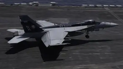 رصد طائرة عسكرية أمريكية في قاعدة برتغالية وسط تصاعد التوتر مع إيران