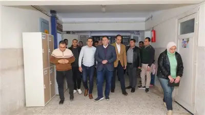 محافظ دمياط يزور مستشفى كفر البطيخ المركزي ليلاً لتفقد الخدمات الصحية
