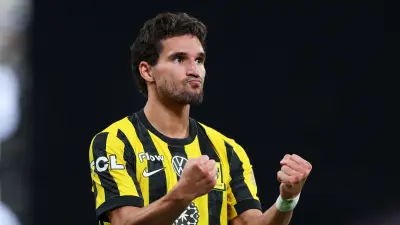 عوار ينتقد التحكيم بعد كلاسيكو الهلال والاتحاد: نعاني من أخطاء متكررة