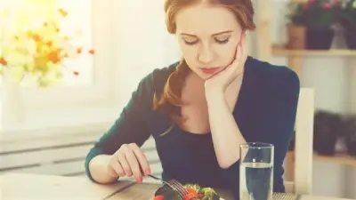 الأنيميا الصامتة عند المراهقات في رمضان: إشارات خفية وخطوات وقائية