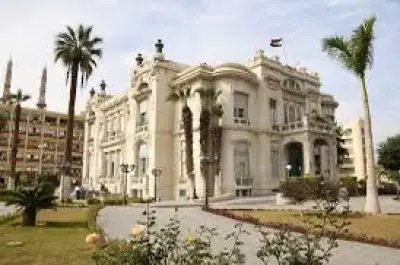 جامعة عين شمس تعلن عن فرصة الحصول على شهادات تخصصية من هارفارد لأعضاء هيئة التدريس