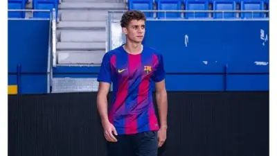 بشرى سارة لحمزة عبد الكريم قبل انطلاق رحلته مع برشلونة بعد عودته للقاهرة