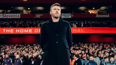 كاريك: تصريحات راتكليف لم تؤثر على تماسك مانشستر يونايتد والتركيز على المباريات المقبلة