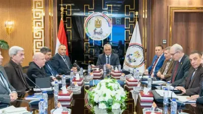 وزير الإنتاج الحربي يتفقد تقدم مشروعات 