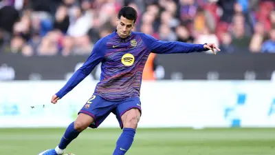 برشلونة يضع جواو كانسيلو في مواجهة حاسمة مع الهلال حول مستقبله