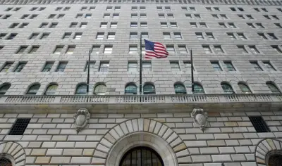 مسؤولة أمريكية تحذر من ارتفاع البطالة بسبب الذكاء الاصطناعي في الولايات المتحدة