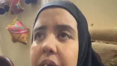 والدة ضحية بورسعيد تكشف أسرار الساعات الأخيرة قبل مقتل ابنتها: وسادة تحت الغطاء